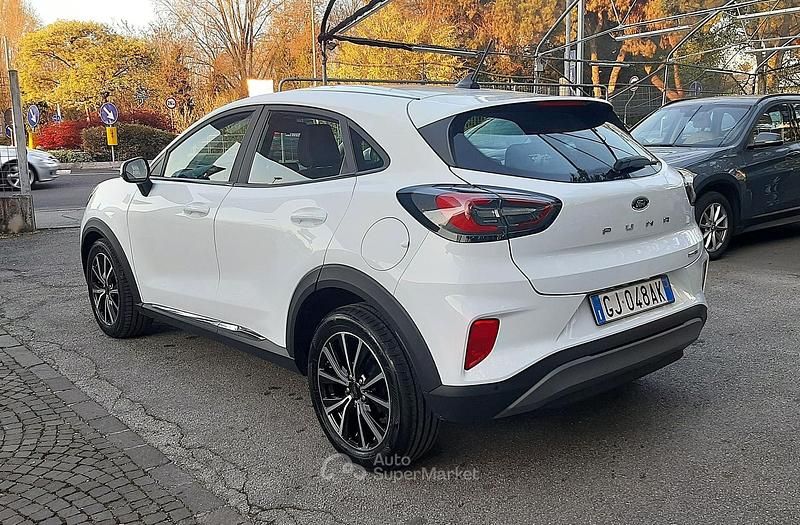 Usata Ford Puma Titanium 124 CV (91 kW) 2022 Bianco SUV