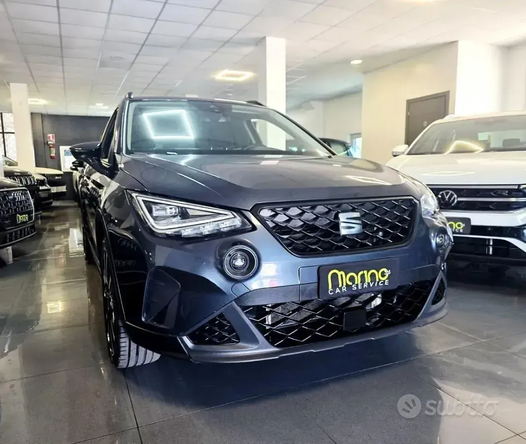 Usata Seat Arona Style 95 CV (69 kW) 2025 Grigio SUV