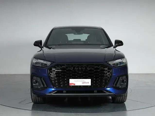 Usata Audi Q5 Sportback S-line plus 204 CV (150 kW) 2025 Blu navarra metallizzato SUV