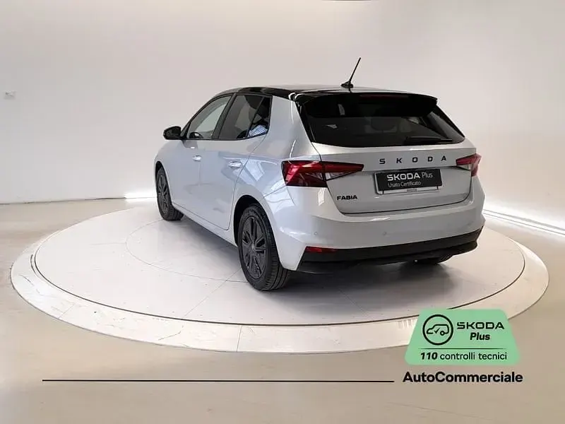 Usata Skoda Fabia 80 CV (58 kW) 2025 Argento Utilitaria