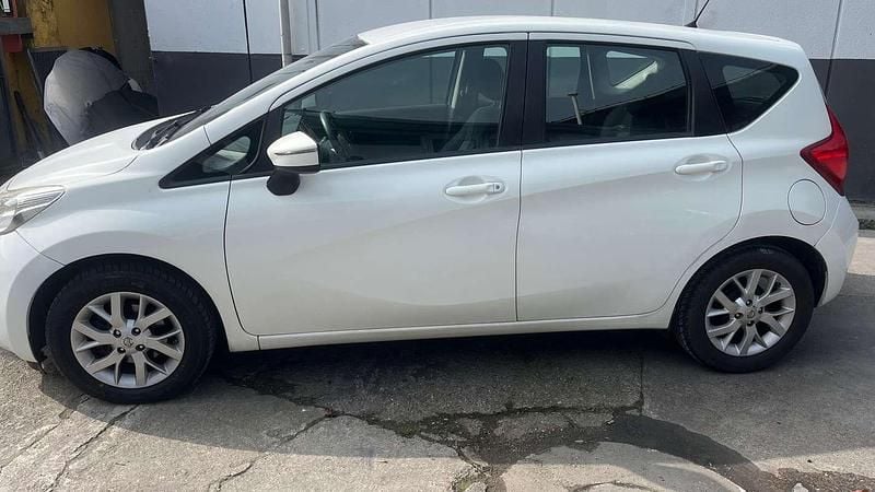 Usata Nissan Note Acenta 90 CV (66 kW) 2014 Bianco Utilitaria