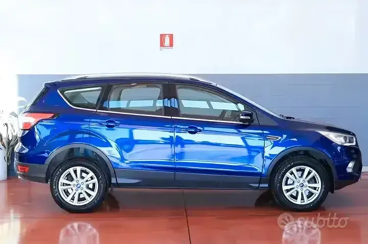 Usata Ford Kuga S 150 CV (110 kW) 2017 Other SUV