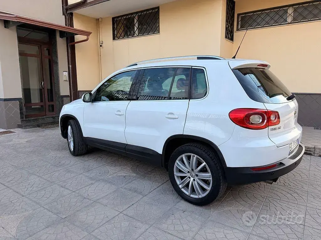 Usata VW Tiguan 140 CV (102 kW) 2010 Bianco SUV