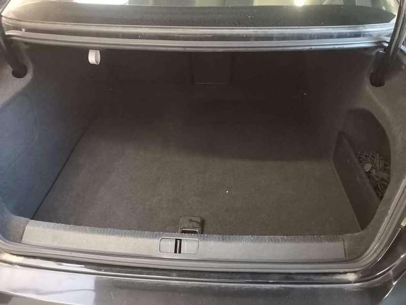 Usata VW Passat 140 CV (102 kW) 2011 Cabrio