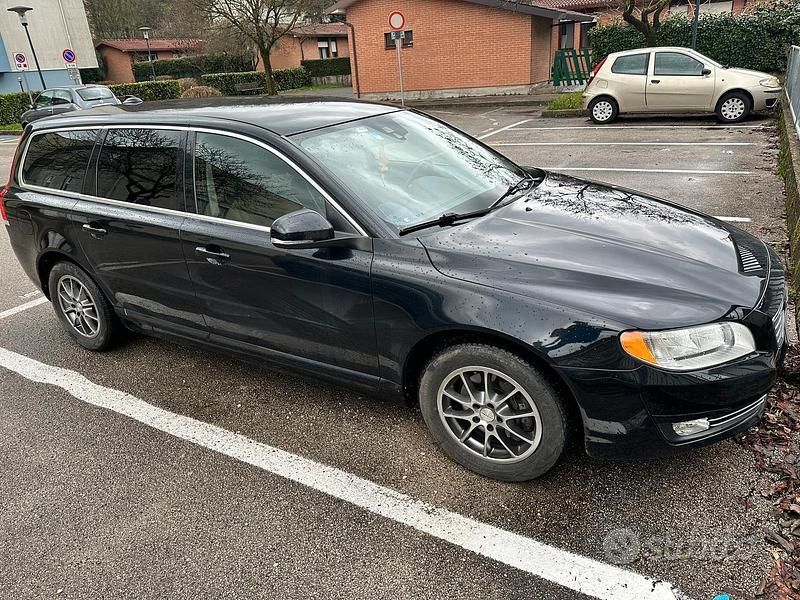 Usata Volvo V70 203 CV (149 kW) 2013 Station wagon
