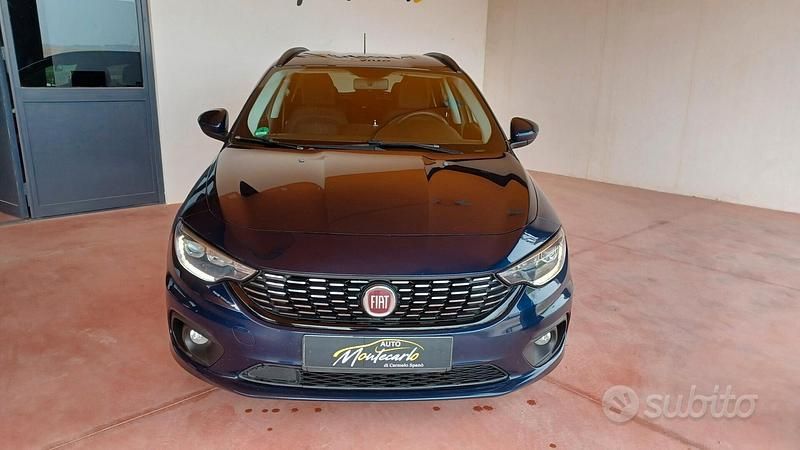 Usata Fiat Tipo Lounge 95 CV (69 kW) 2017 Blu Station wagon