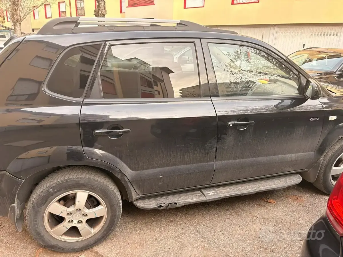 Usata Hyundai Tucson 141 CV (103 kW) 2008 Nero SUV