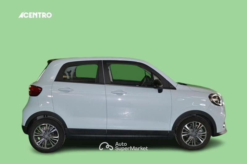 Usata Leapmotor T03 38 kW (52 CV) 2024 Argento Utilitaria