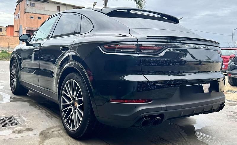 Usata Porsche Cayenne Coupe Platinum Edition 340 CV (250 kW) 2022 Nero Coupé