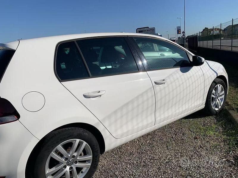 Usata VW Golf VII 150 CV (110 kW) 2012 Bianco Berlina