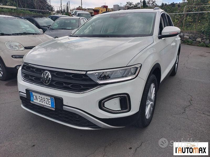 Usata VW T-Roc Style 150 CV (110 kW) 2023 Bianco SUV