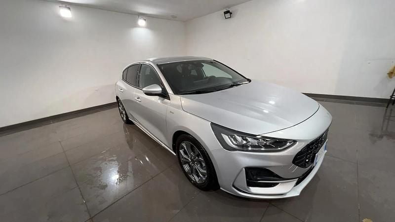 Usata Ford Focus ST-Line 115 CV (84 kW) 2025 Argento Berlina