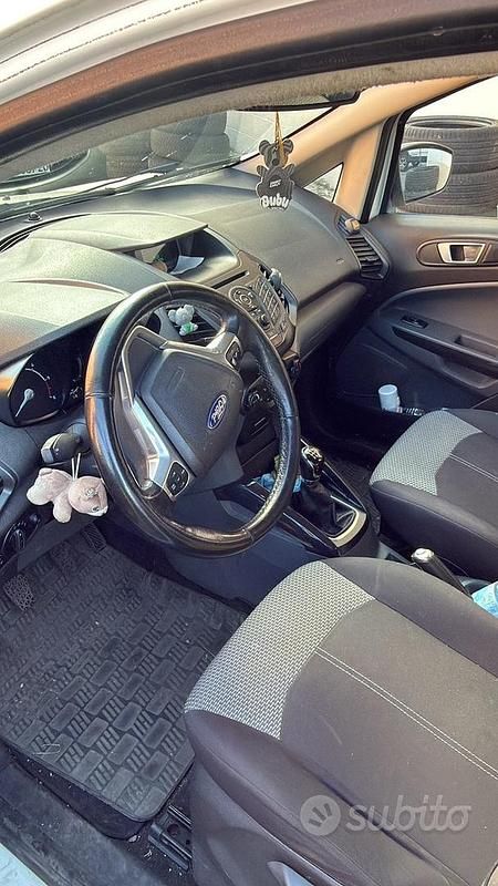 Usata Ford Ecosport 100 CV (73 kW) 2014 Bianco SUV