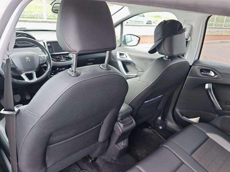 Usata Peugeot 2008 120 CV (88 kW) 2017 Bianco SUV