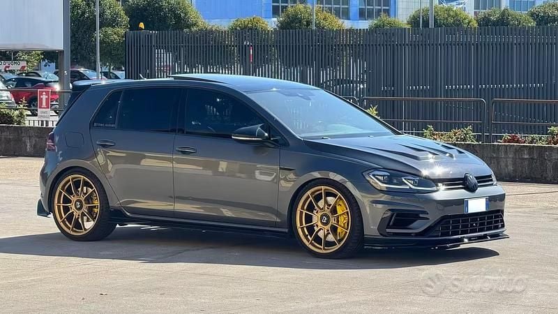 Usata VW Golf VII R 500 CV (367 kW) 2017 Grigio Berlina