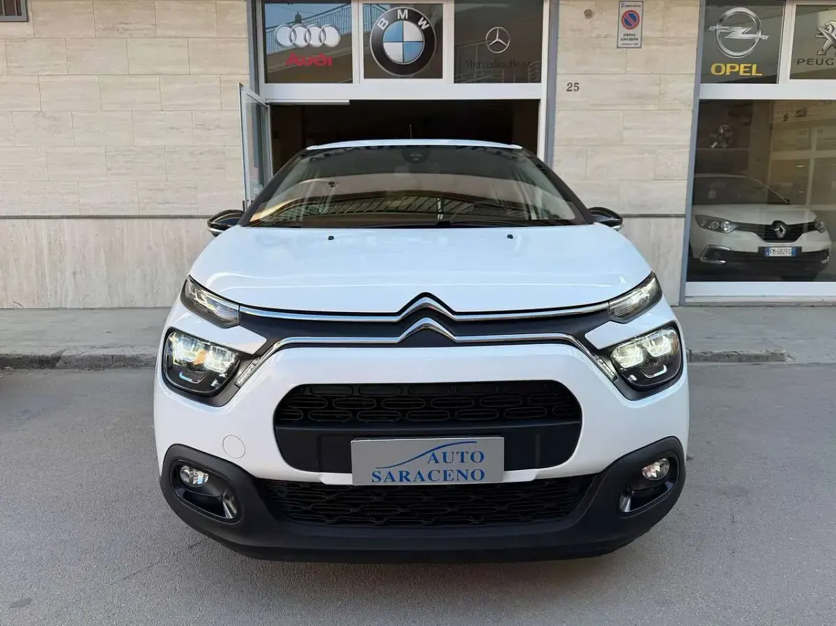 Usata Citroën C3 Feel 102 CV (75 kW) 2022 Polar white met. Utilitaria
