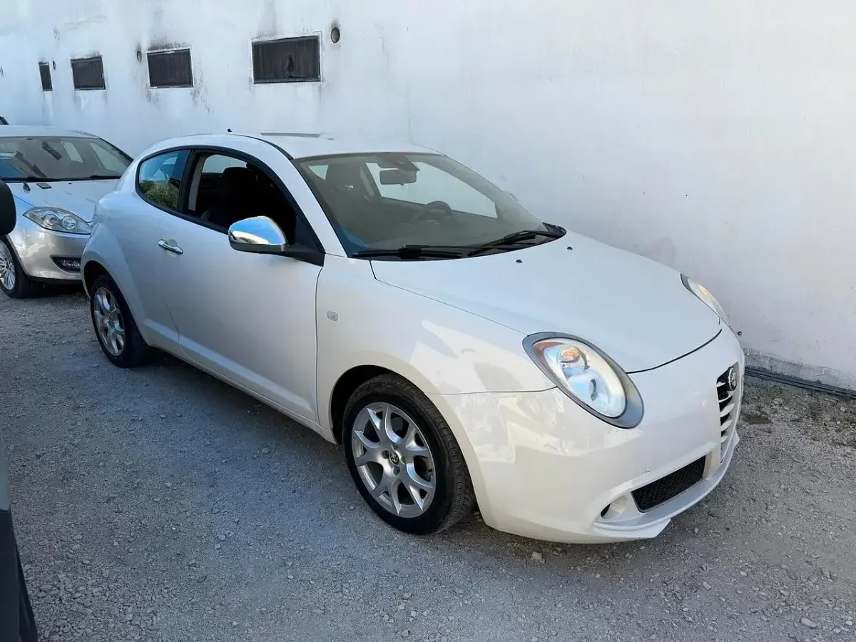 Usata Alfa Romeo MiTo Progression 95 CV (69 kW) 2011 Beige Utilitaria
