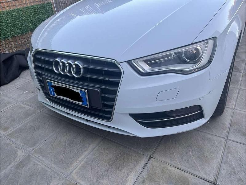 Usata Audi A3 Attraction 110 CV (80 kW) 2015 Bianco Berlina