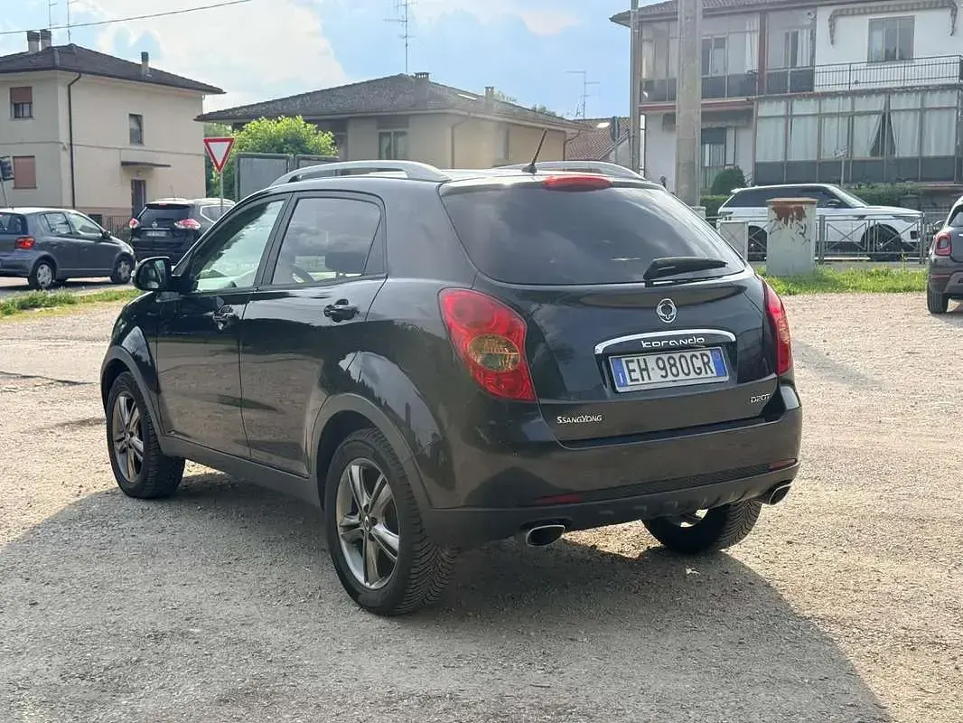 Usata SsangYong Korando 175 CV (128 kW) 2011 Nero SUV