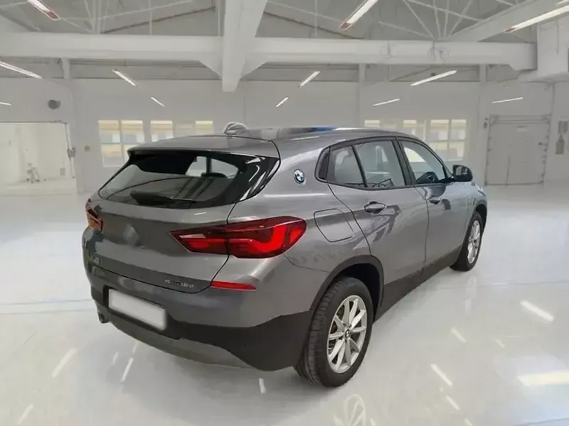Usata BMW X2 115 CV (84 kW) 2023 Grigio SUV
