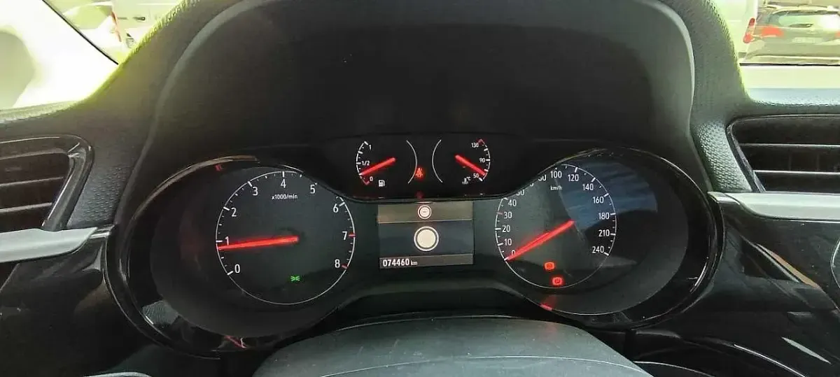 Usata Opel Corsa Edition 100 CV (73 kW) 2020 Bianco Utilitaria