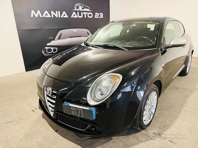 Second-hand Alfa Romeo MiTo Distinctive 79 CP (58 kW) 2016 Negru Hatchback