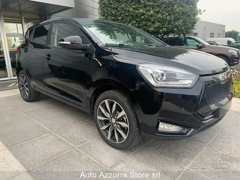 Nuevo EVO Evo 3 2026 Negro SUV