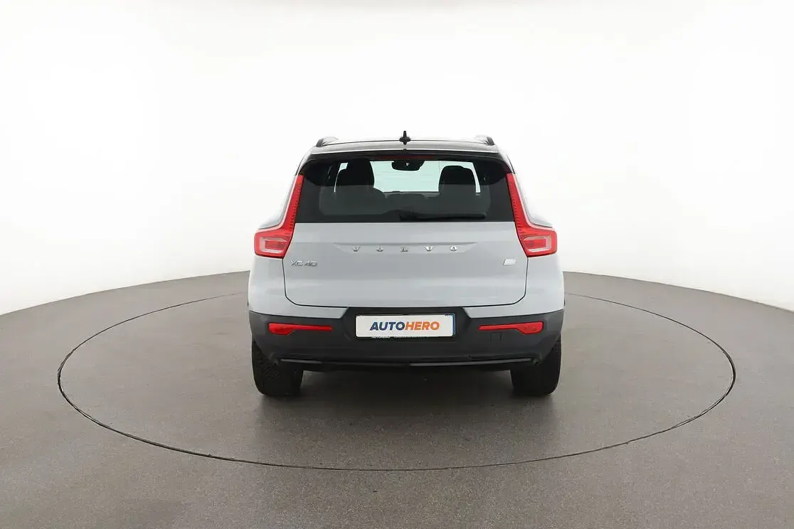Usata Volvo XC40 R-Design 261 CV (191 kW) 2021 Argento SUV