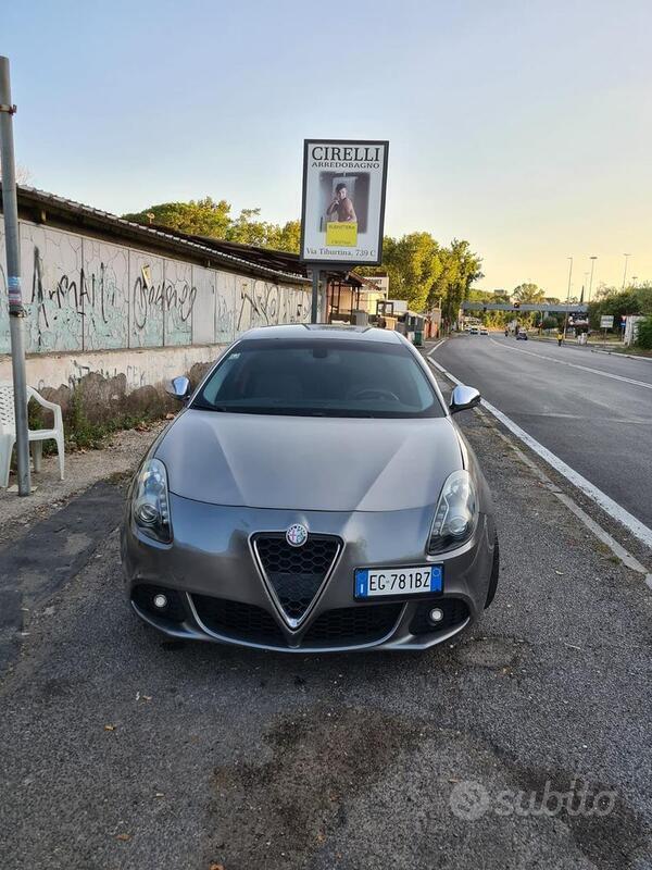 Usato 2012 Alfa Romeo Giulietta 1.4 Benzin 170 CV (9.900 €)
