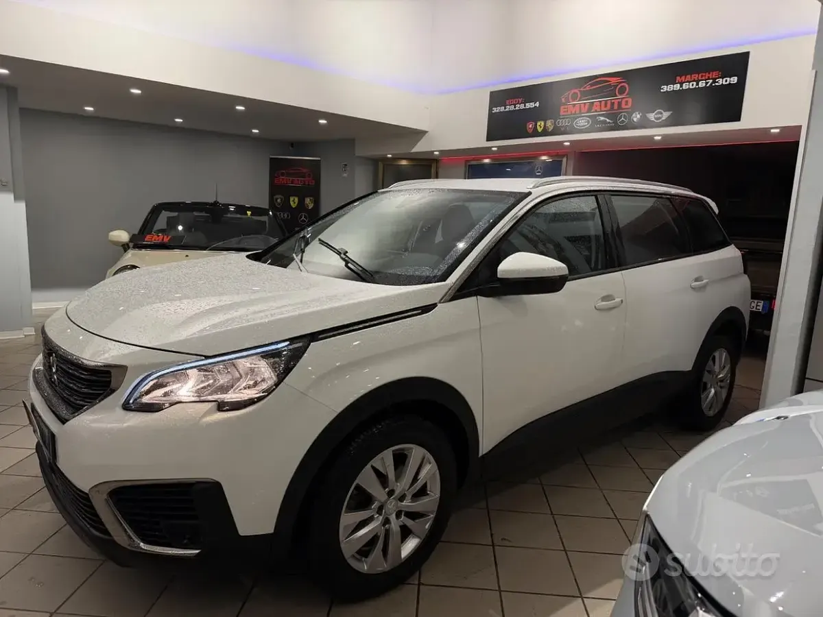 Usata Peugeot 5008 Business-Line 131 CV (96 kW) 2019 Bianco SUV