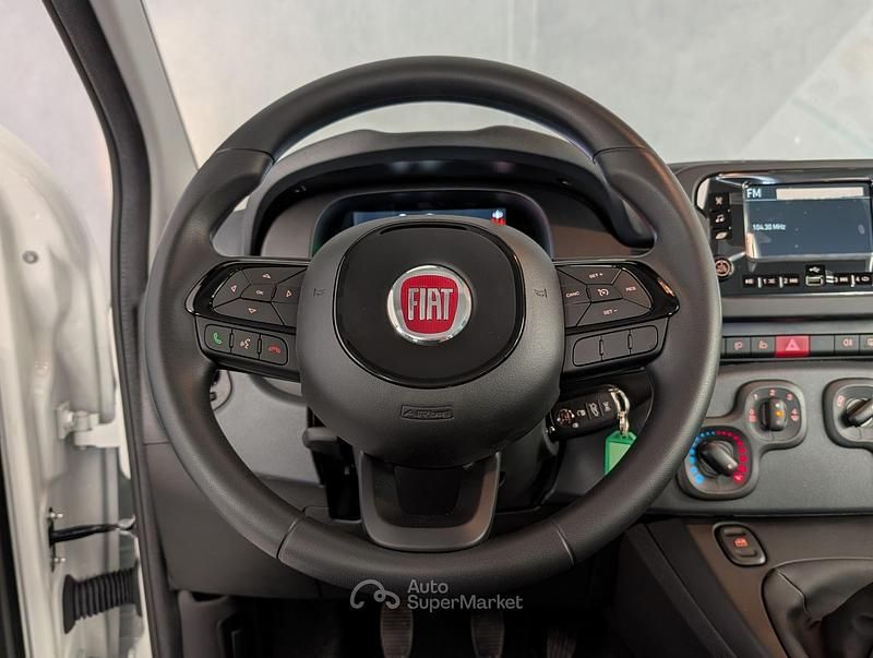Nuova Fiat Panda Icon 94 CV (69 kW) 2025 Bianco Utilitaria