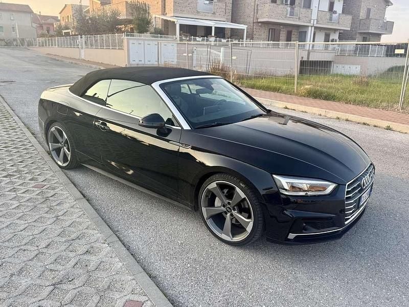 Usata Audi A5 Cabriolet S-Line 190 CV (139 kW) 2019 Cabrio