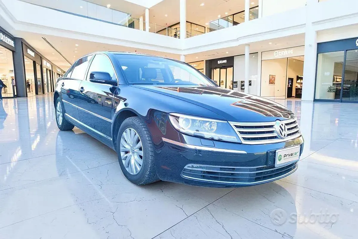 Usata VW Phaeton 245 CV (180 kW) 2014 Nero Berlina