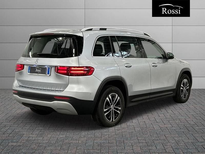 Usata Mercedes GLB180 Advanced 116 CV (85 kW) 2025 Argento hightech SUV