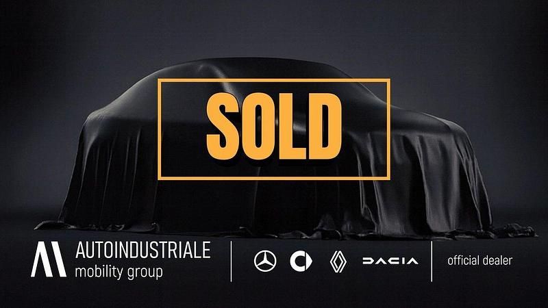 Usata Mercedes GLB200 Night 150 CV (110 kW) 2021 Bianco SUV