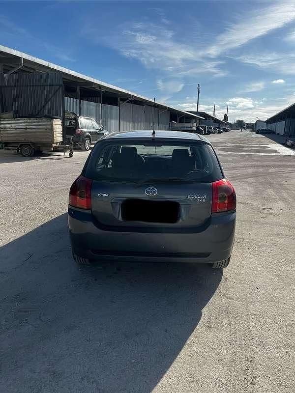 Usata Toyota Corolla 90 CV (66 kW) 2006 Berlina