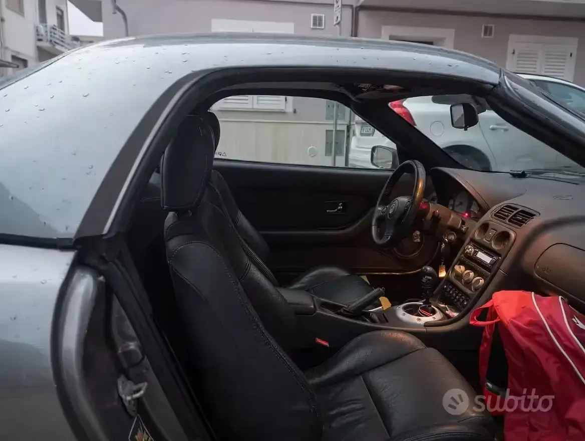 Usata MG 1600 116 CV (85 kW) 2003 Cabrio