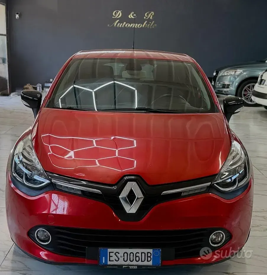 Usata Renault Clio 90 CV (66 kW) 2013 Rosso Utilitaria