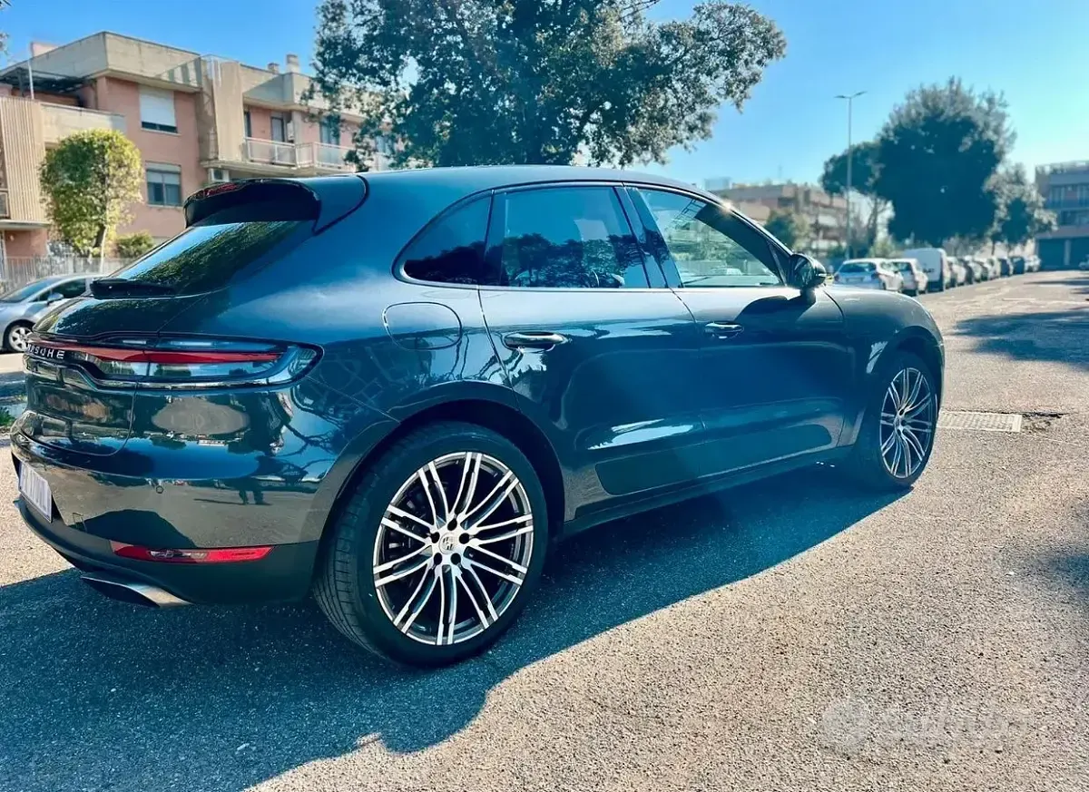 Usata Porsche Macan 245 CV (180 kW) 2018 Grigio SUV