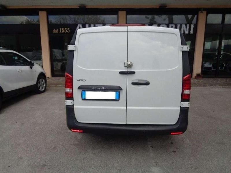 Usata Mercedes Vito 114 CV (83 kW) 2017 Bianco Furgone