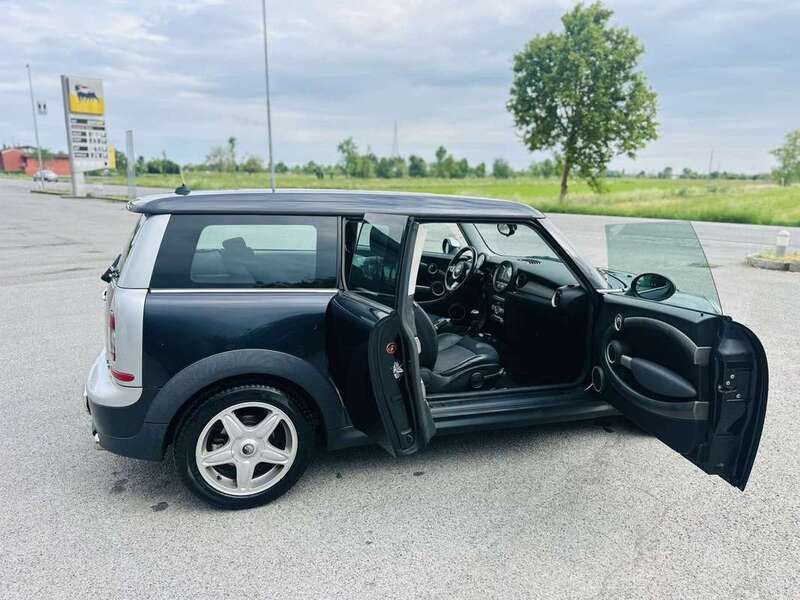 Usata 2010 Mini Cooper D Clubman Station wagon | 3700 € (Ottimo prezzo) - Immagine 1/4