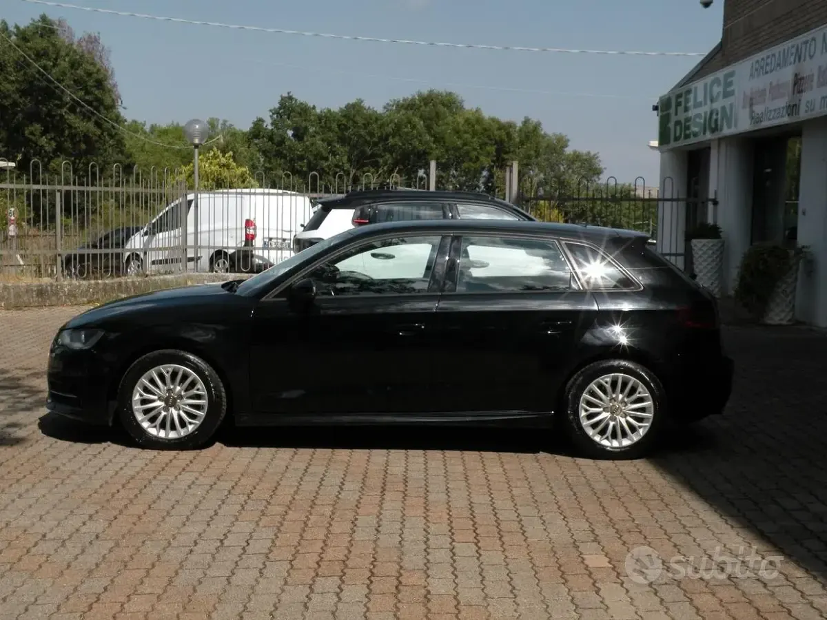 Usata Audi A3 Business 110 CV (80 kW) 2016 Nero Berlina