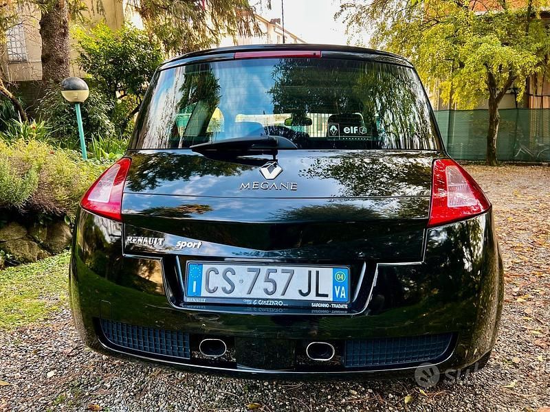 Usata Renault Mégane II R.S. 225 CV (165 kW) 2002 Nero Berlina