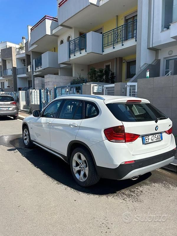 Usata BMW X1 143 CV (105 kW) 2010 SUV