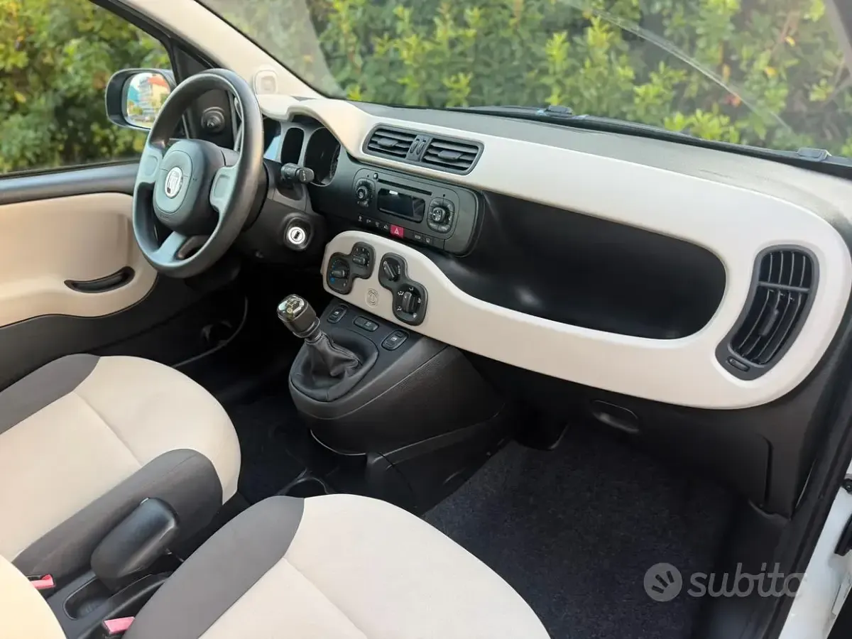 Usata Fiat Panda 69 CV (50 kW) 2015 Bianco Utilitaria