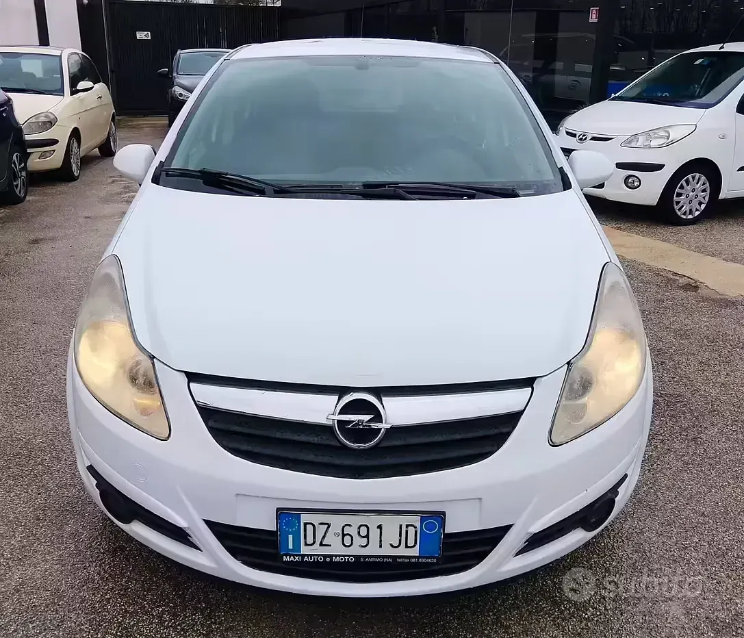 Occasion Opel Corsa 75 ch (55 kW) 2009 Blanc Citadine