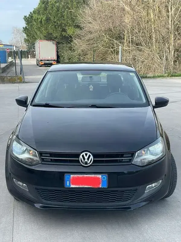 Usata VW Polo Highline 90 CV (66 kW) 2011 Utilitaria