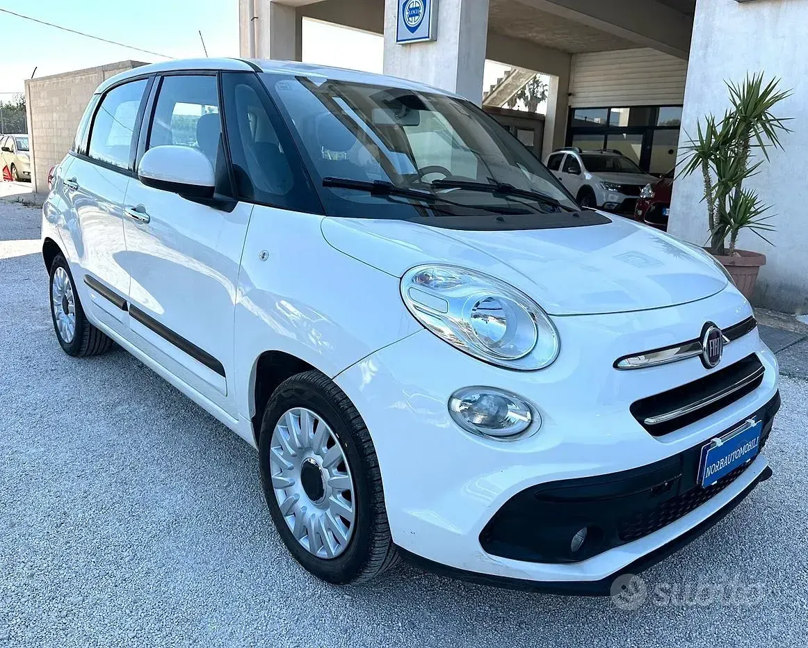 Usata Fiat 500L Lounge 120 CV (88 kW) 2019 Bianco Monovolume