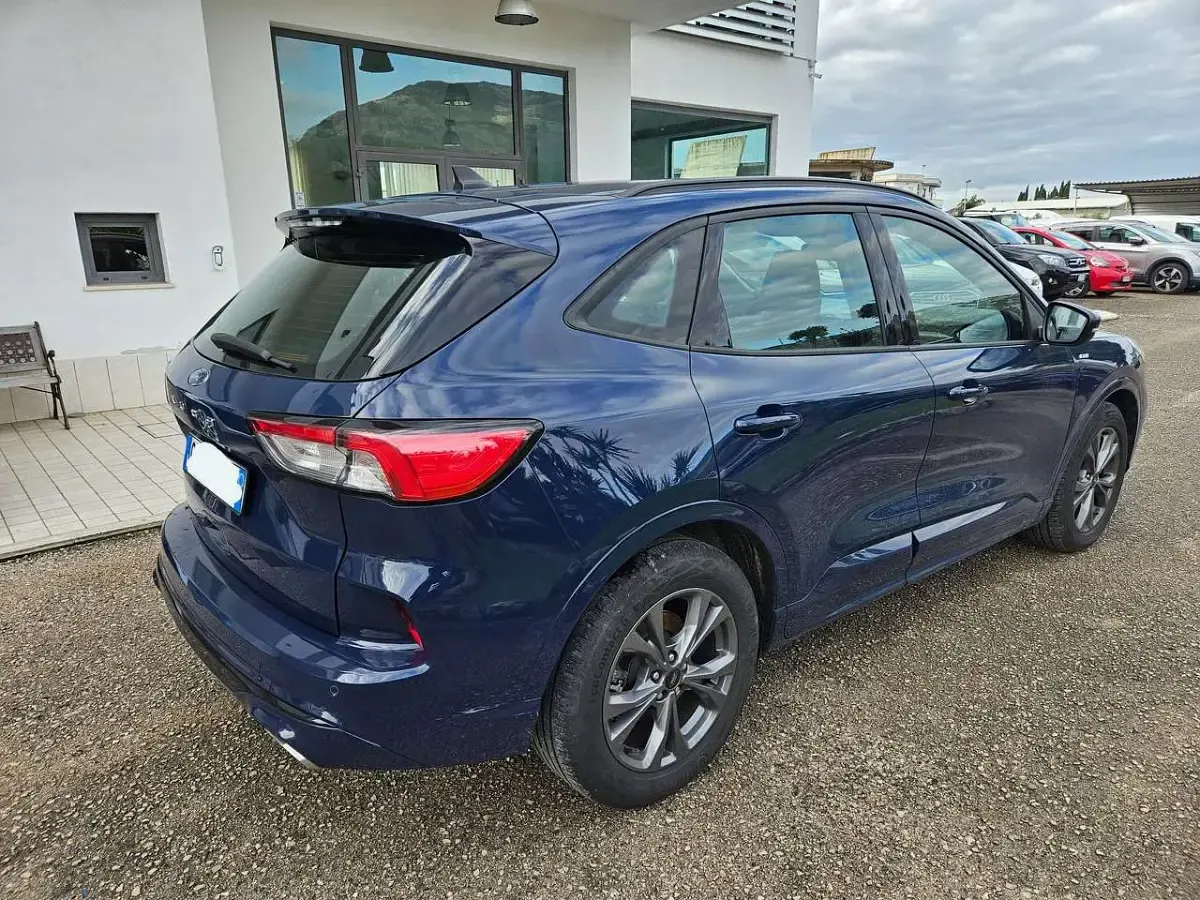 Usata Ford Kuga ST-Line 120 CV (88 kW) 2022 Other SUV