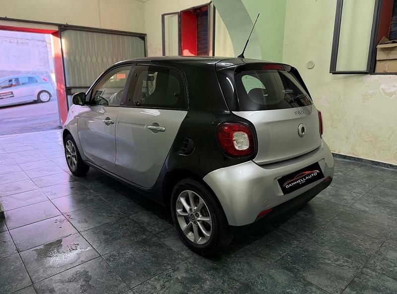 Occasion Smart ForFour 70 ch (51 kW) 2015 Argent Citadine